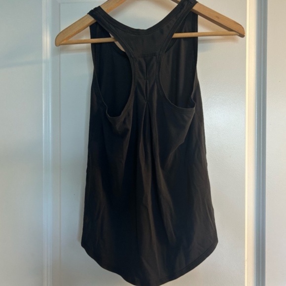 Lululemon Love Tank *Pleated in Black - Picture 6 of 9